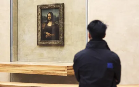 Louvre Museum - Highlights Tour with Mona Lisa