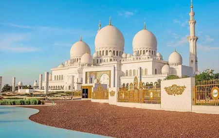 Abu Dhabi Sightseeing Tour from Dubai