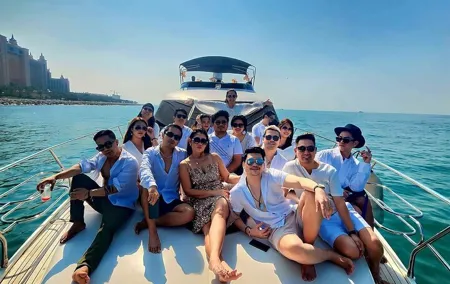 Private Charter Yacht: Dubai Marina, Atlantis And Burj al Arab