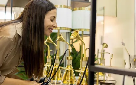 Bespoke Customized Perfume Creation Experience