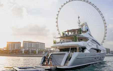 Sunseeker Superyacht: VIP Dining, Premium Drinks & Music