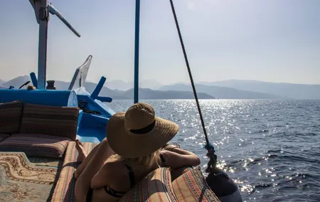 Musandam Khasab Day Trip and Dhow Cruise from Dubai