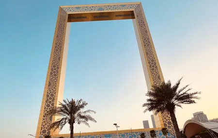 Traditional Half Day Dubai City Tour with Dubai Frame Access