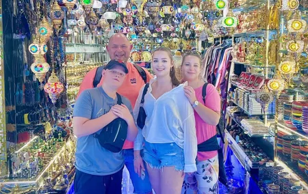 Discover Dubai,Culture, History, Street food ,Abra and Souks Tour