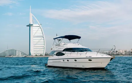 Experience Dubai Harbour On A Private Yacht Tour
