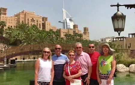 Dubai Private Layover Tour - 6 hours (Small Group - Day & Night)