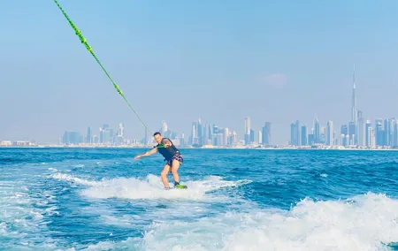 Wakeboard Experience in Dubai