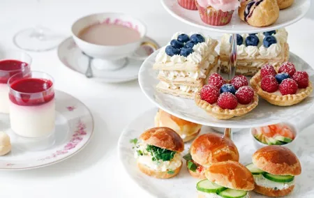 Dubai Afternoon High Tea in the Iconic Burj Al Arab with Transfer