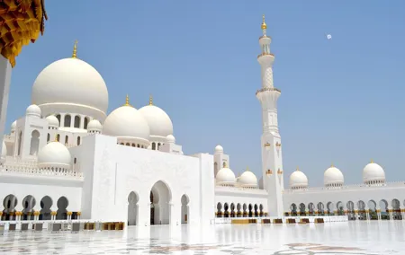 Abu Dhabi Grand Mosque Tour With Louvre Museum Tickets
