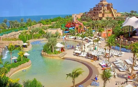 Atlantis Waterpark with Entry Lost Chambers Aquarium Dubai