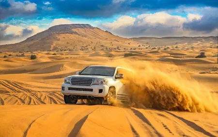 Dubai Desert Safari: 4x4 Dune Bashing, Camel Ride & BBQ Dinner