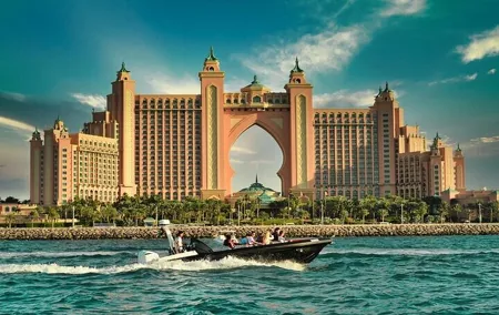 Atlantis 60 Minute Boat Tour