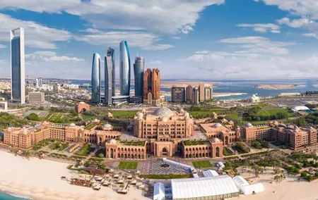Abu Dhabi City Tour with Grand Mosque, BAPS Temple