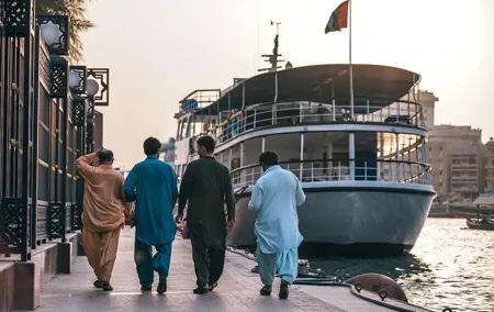 Old Dubai Walking Tour: Abra ride, Creek, Spice & Gold Souks.