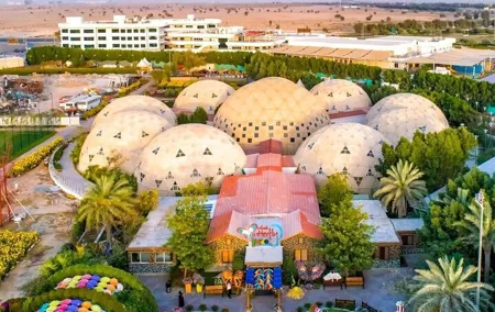 Dubai Butterfly Garden (Escape into nature)