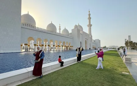 Private Sheikh Zayed Grand Mosque Tour from Dubai to Abu Dhabi