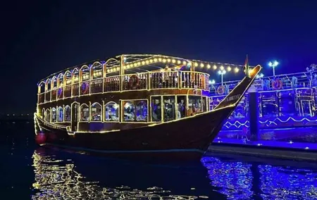 Dubai Marina Cruise with Buffet Dinner