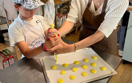 Fun Macaron Class for Families in Paris - 3 different places