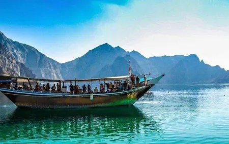 Full Day Musandam Dibba Cruise with Buffet Lunch
