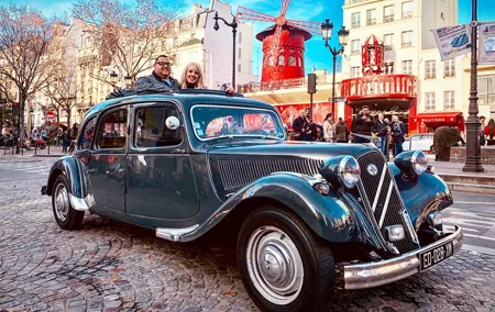 Paris Private Guided Tour in a Vintage Car with Driver