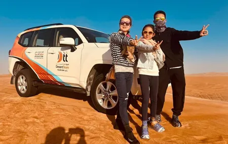 Dubai Desert Safari:BBQ Dinner, Dune Bashing & Live Entertainment