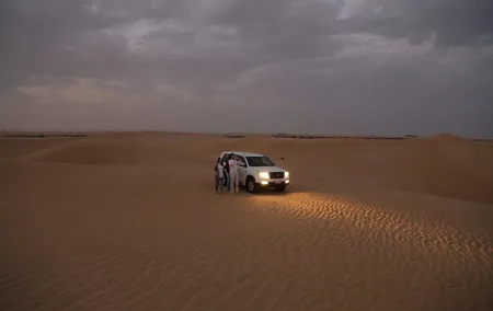 Dubai Dinner in The Desert Private Basis - Skip the dune bashing