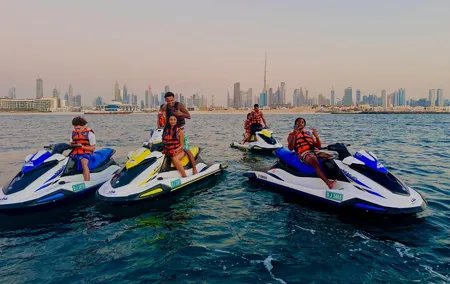 Jet Ski : Admire the Skyline & the Majestic Burj Khalifa