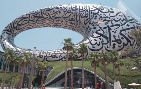 Dubai to Abu Dhabi Transfer Private Car