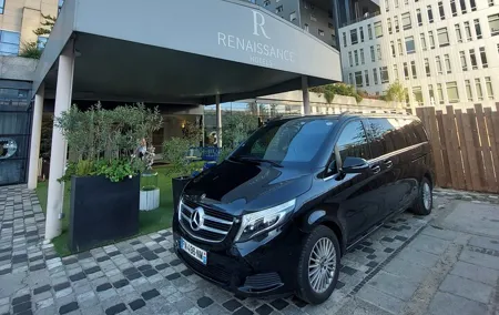 Private Transfer from CDG or ORY Airport to Paris City