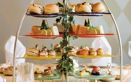 Dubai Frame with the Afternoon Tea at Burj Al Arab with transfers