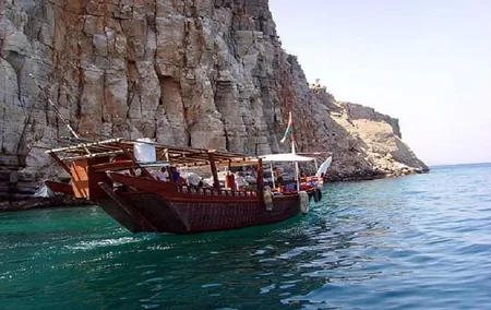 Small-Group Day Trip from Dubai to Musandam, Oman with Lunch