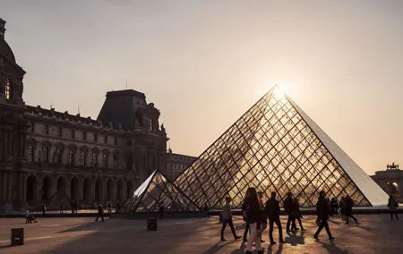 Closing Time at the Louvre: The Mona Lisa at her Most Peaceful