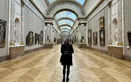 Private Mona Lisa First Access Louvre Tour