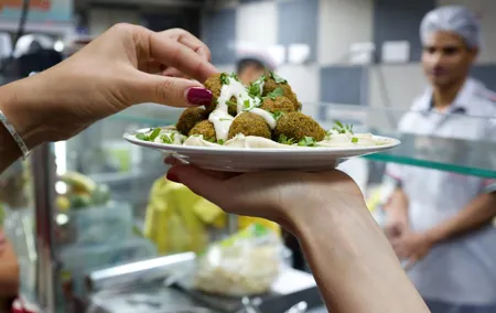 Middle Eastern Food & Culture Walk in Old Dubai