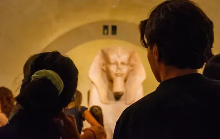 Louvre Private Tour – The Essentials and More with Expert Guide
