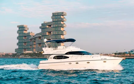 Dubai Luxury Yacht Experience