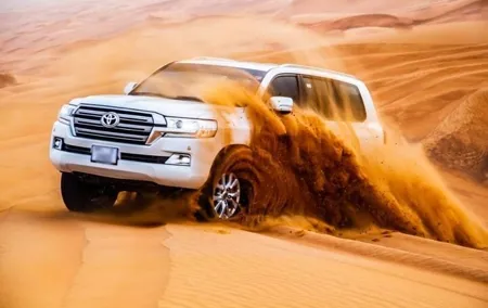 Dubai Desert Safari with BBQ Dinner Pickup from Ras Al Khaimah