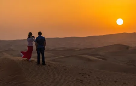 Red Dunes Desert Safari with BBQ Dinner
