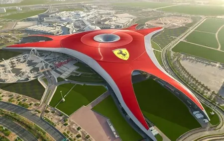 Abu Dhabi: Private Tour from Dubai + Grand Mosque + Ferrari World