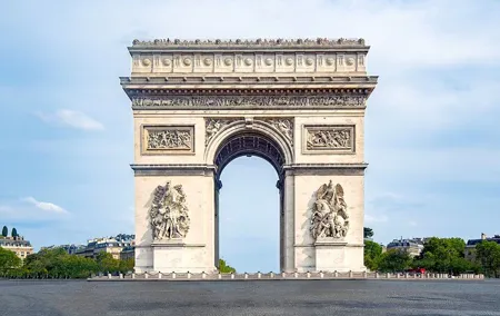 Arc de Triomphe Entry Tickets with Rooftop Access