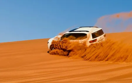 Dubai Desert safari Tour with Live BBQ & Belly Dance Shows