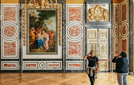 From Paris : Palace of Versailles and Gardens by Bus