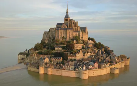 Mont Saint-Michel and Normandy D-day Omaha Private from Paris