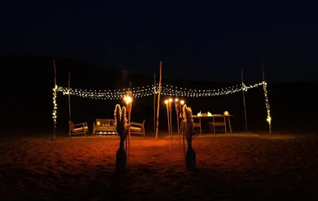 Private Dinner in the dunes in the Mleiha National Park