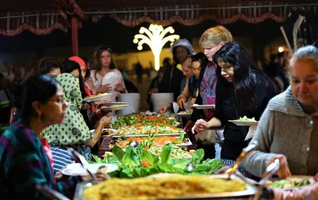 Dinner in Desert Dubai With Belly Dance Show