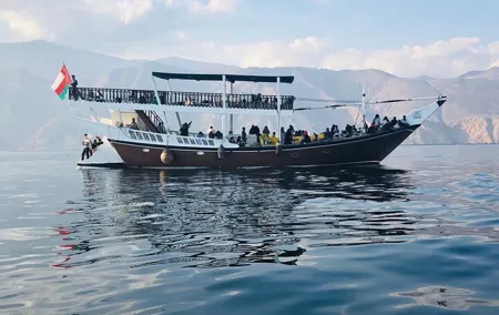Full-Day Mussandam Cruise with Lunch Dibba