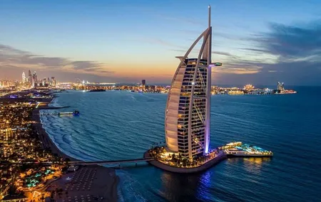 Guided Tour to Burj Al Arab with Optional Snack and Drinks
