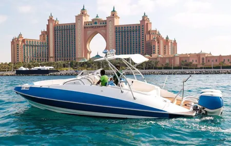 2 Hours Speed Boat Sightseeing of Dubai Marina - Dubai