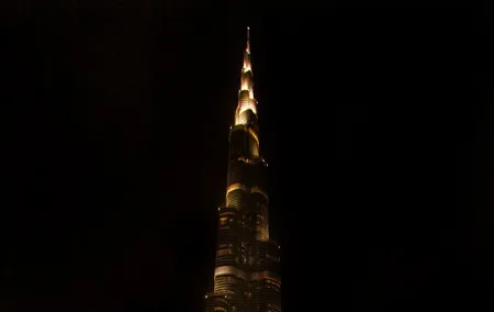 Burj Khalifa Level 124 Tickets with 3 Course Lunch or Dinner