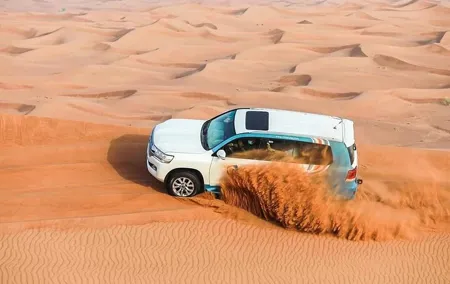 Dubai Desert Safari, Evening at Red-Dunes, 5* BBQ Dinner